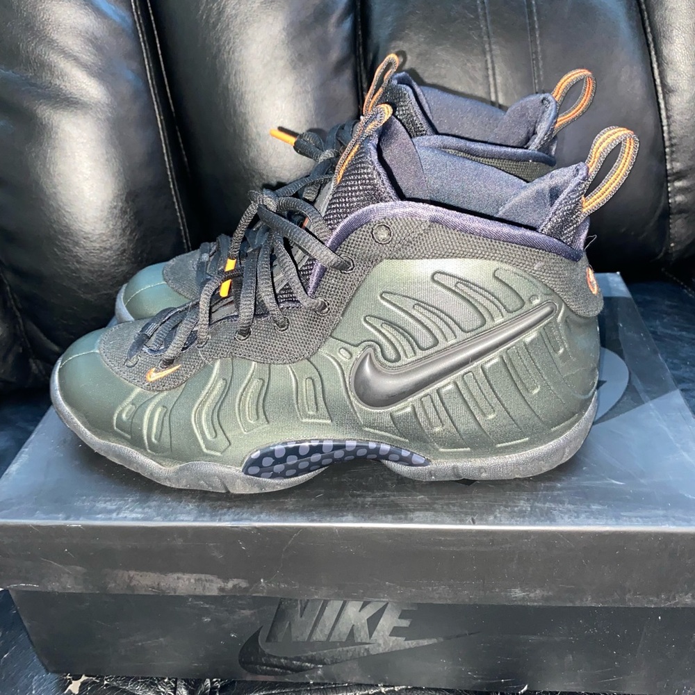 Nike little posite pro